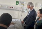 Governador Ronaldo Caiado visita policial militar que se acidentou durante ocorrência