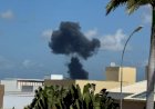 Caça da FAB cai em área residencial de Parnamirim, Grande Natal; piloto sobrevivente