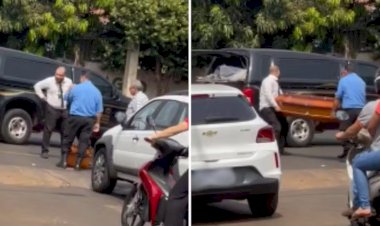 Caixão cai de carro funerário em Quirinópolis; funerária lamenta o ocorrido