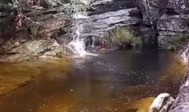 Homem prevê aumento do volume de água e alerta frequentadores de cachoeiras