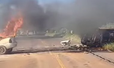 Grave acidente na RS-324 deixa um morto e bloqueia rodovia