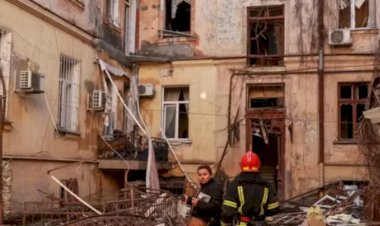 Ataque russo com drones deixa feridos em Odesa