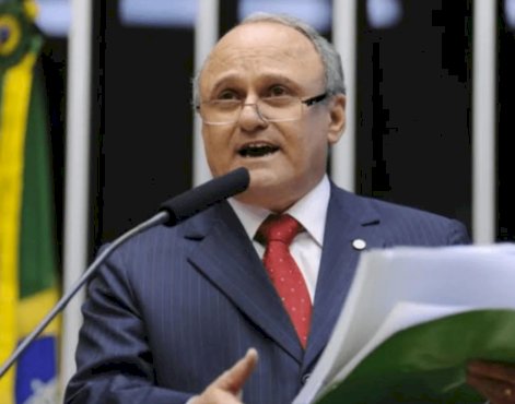 Sandro Mabel Anuncia Valdivino de Oliveira como Novo Secretário de Finanças de Goiânia para 2025