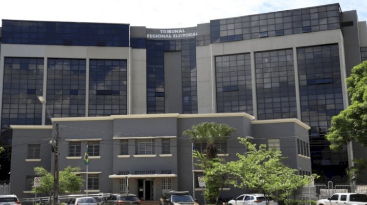 Fraude Eleitoral: Transferências Irregulares de Eleitores em Investigação no Brasil