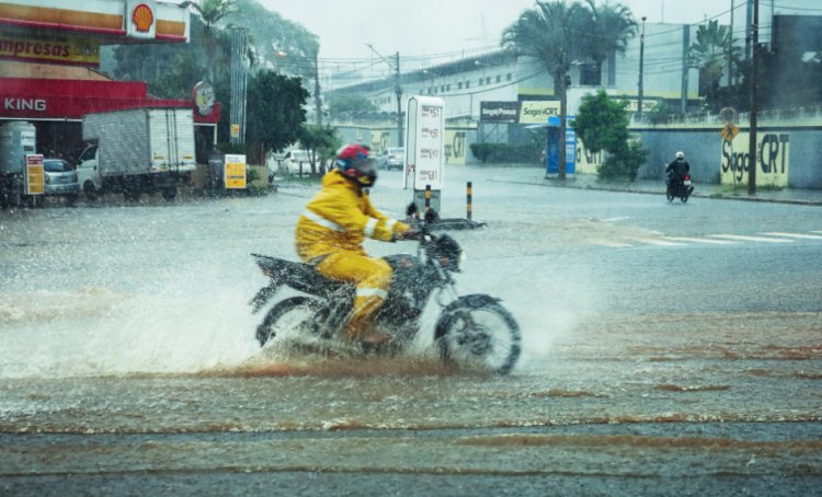 Goiânia Cria Gabinete de Crise para Combater Impactos das Chuvas