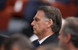 STF suspende lei que favoreceria Bolsonaro